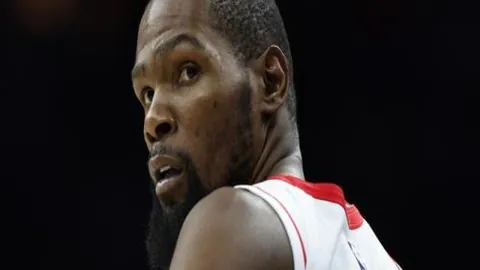 2025“春暖农民工”返乡招聘热潮观察：专列温馨，活动火爆